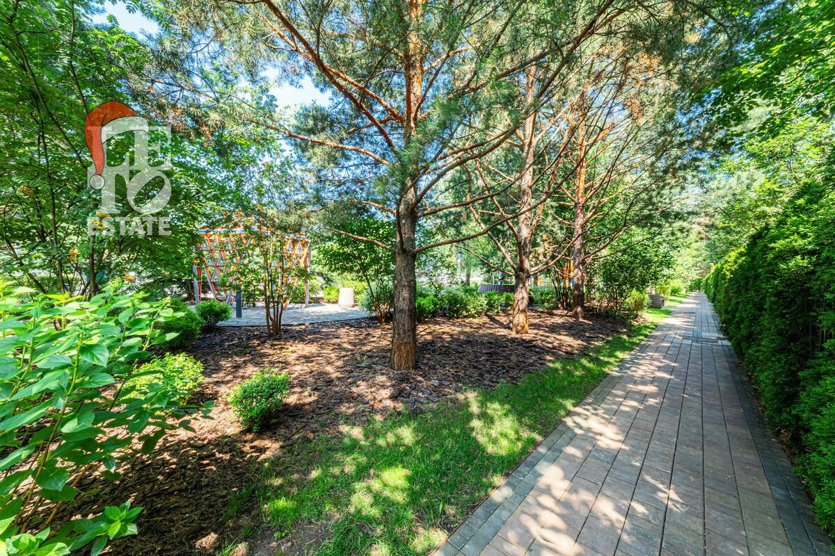 3-этажный таунхаус 238 м² с отделкой