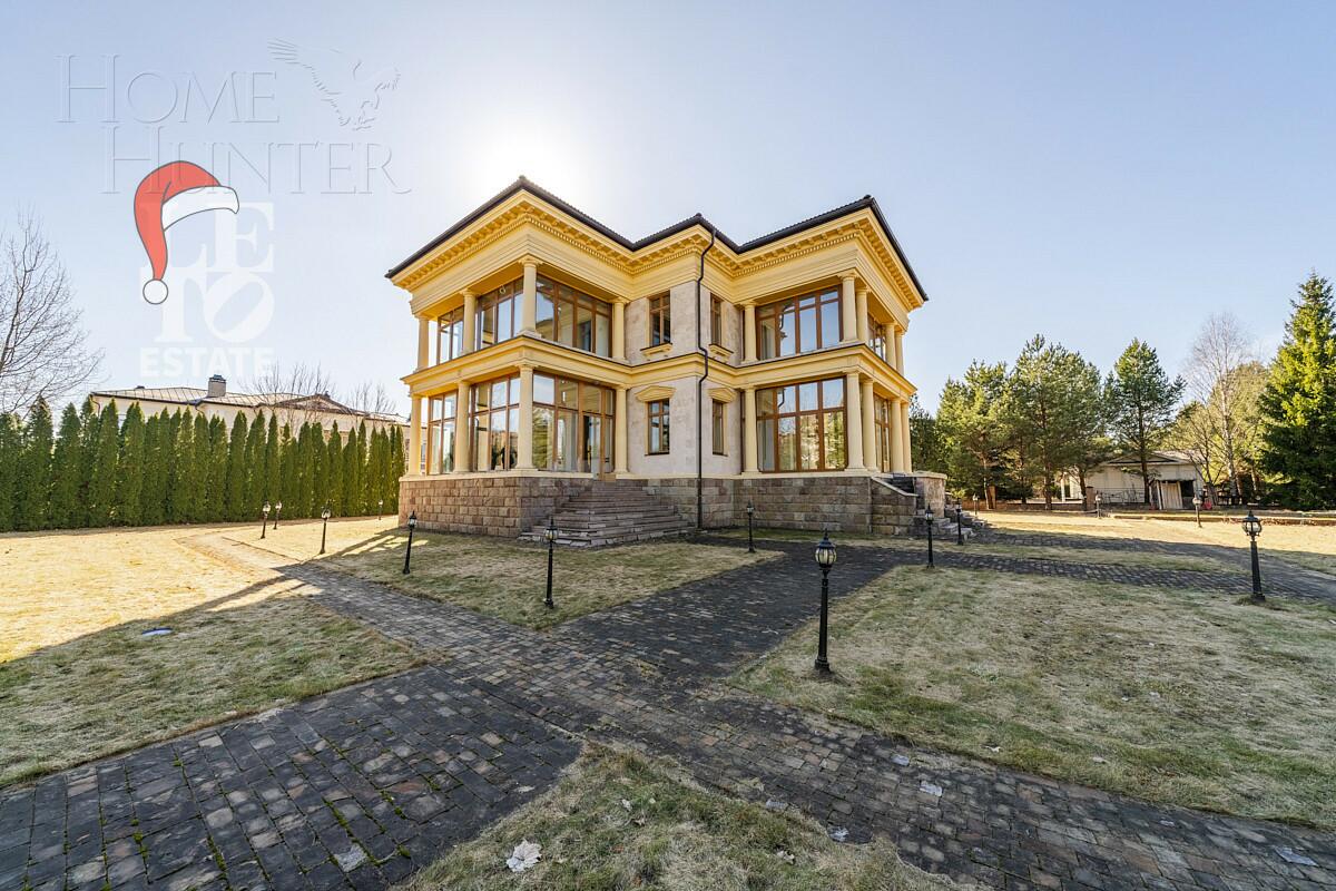 2-этажный коттедж 800 м² с отделкой