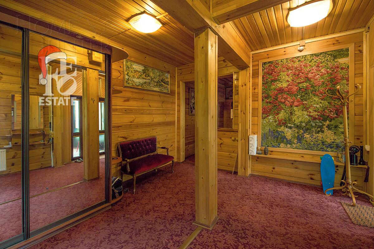 3-этажный коттедж 310 м² с отделкой