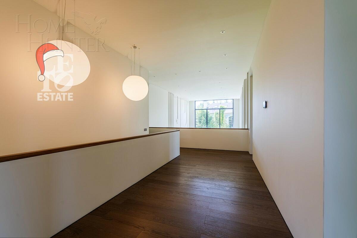 2-этажный коттедж 747 м² с отделкой