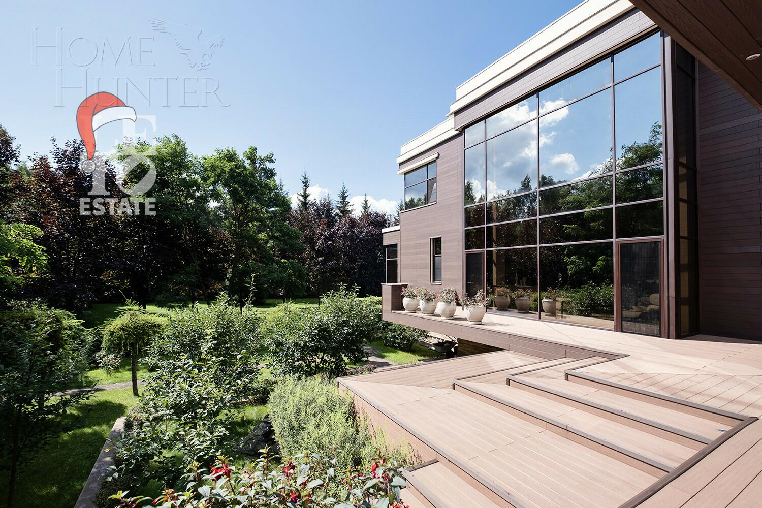 2-этажный коттедж 1 200 м² с отделкой