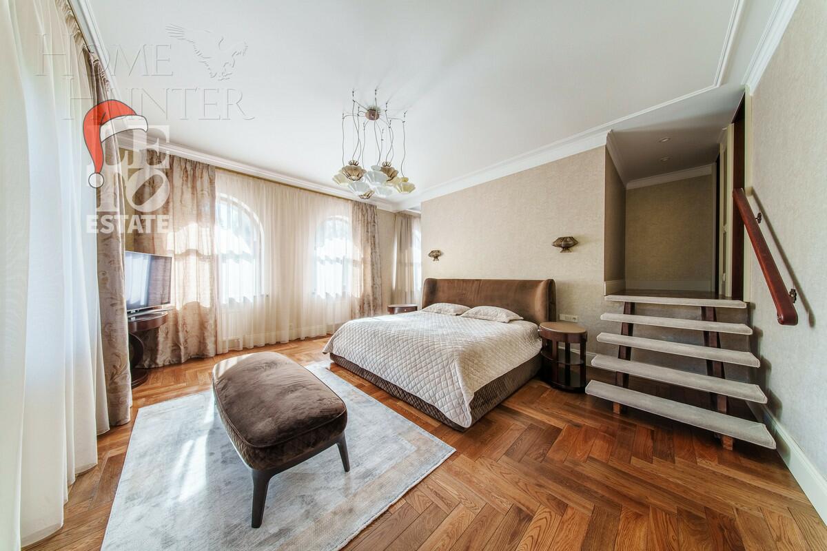 2-этажный коттедж 637 м² с отделкой