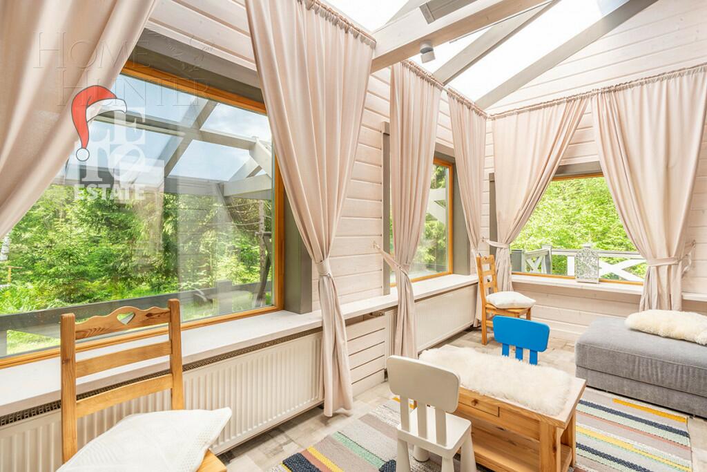 2-этажный коттедж 400 м² с отделкой