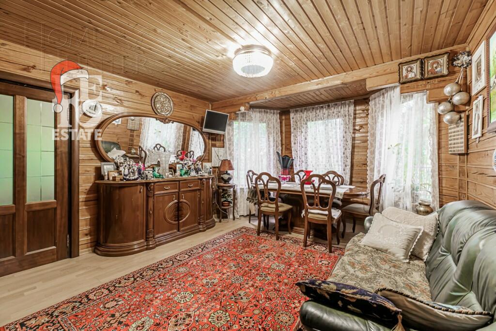 3-этажный коттедж 150 м² с отделкой