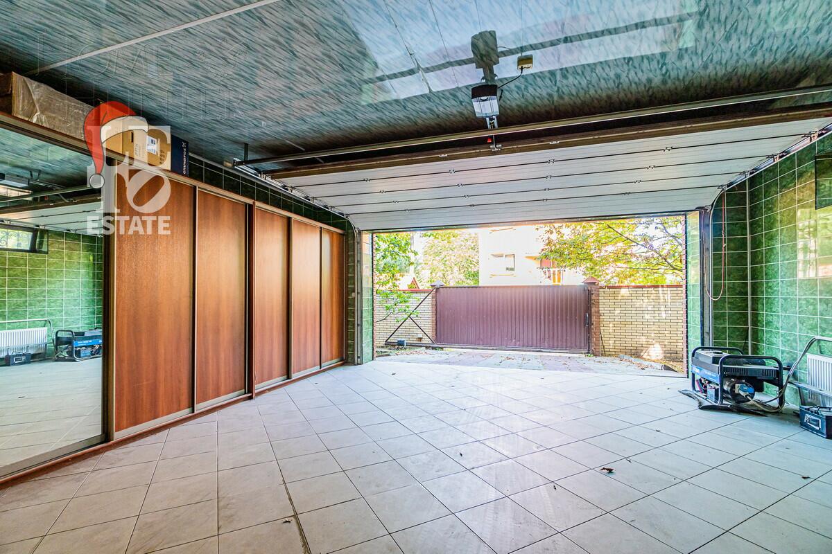 2-этажный коттедж 699.6 м² с отделкой