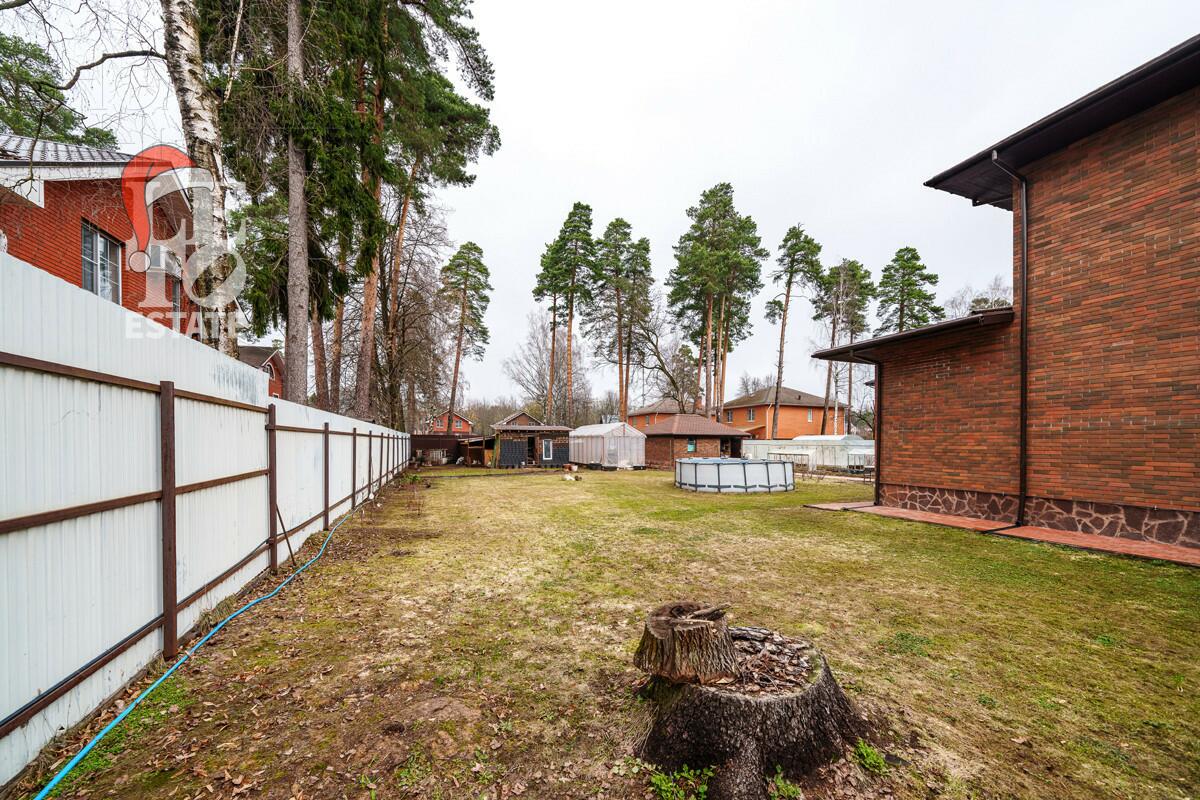 2-этажный коттедж 290 м² с отделкой