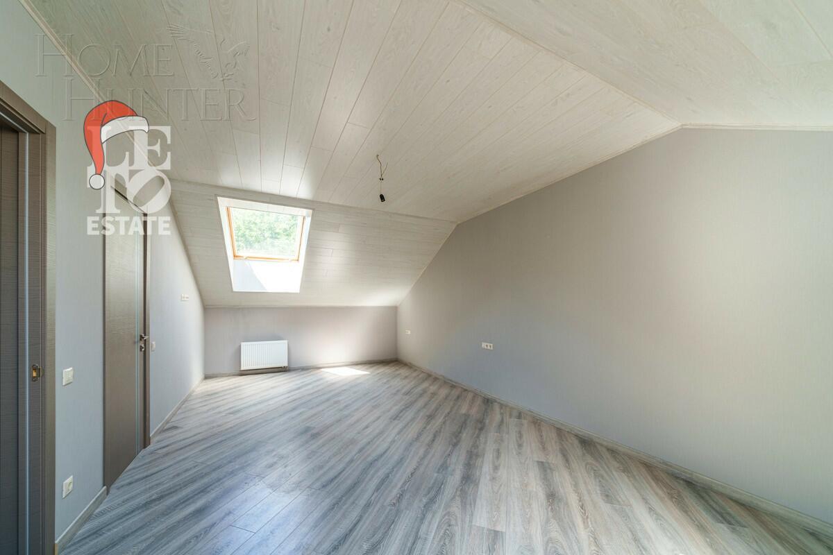 2-этажный коттедж 1 000 м² с отделкой