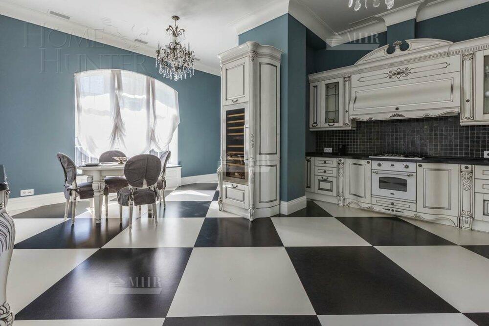 КОТТЕДЖ 1 000 м² с отделкой