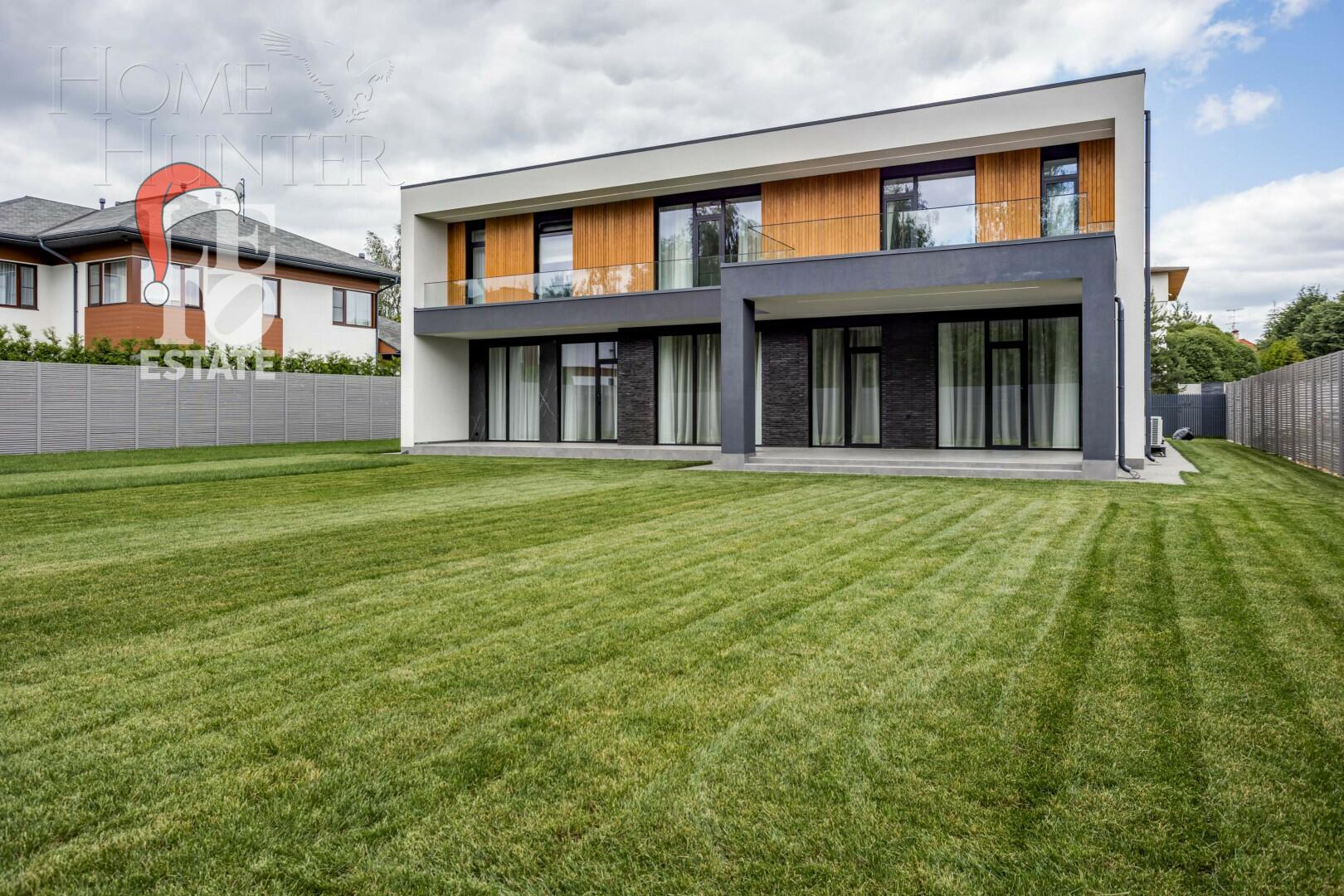 2-этажный коттедж 604 м² с отделкой