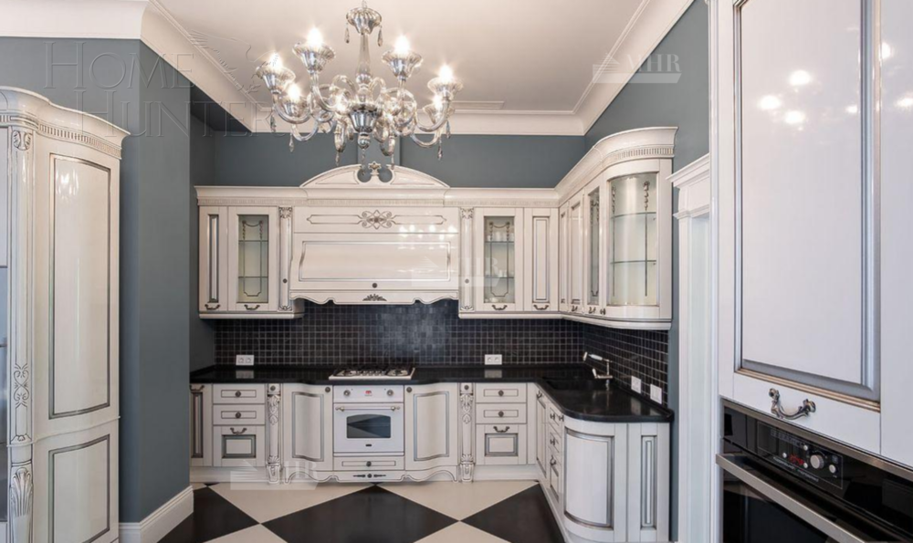 КОТТЕДЖ 1 000 м² с отделкой