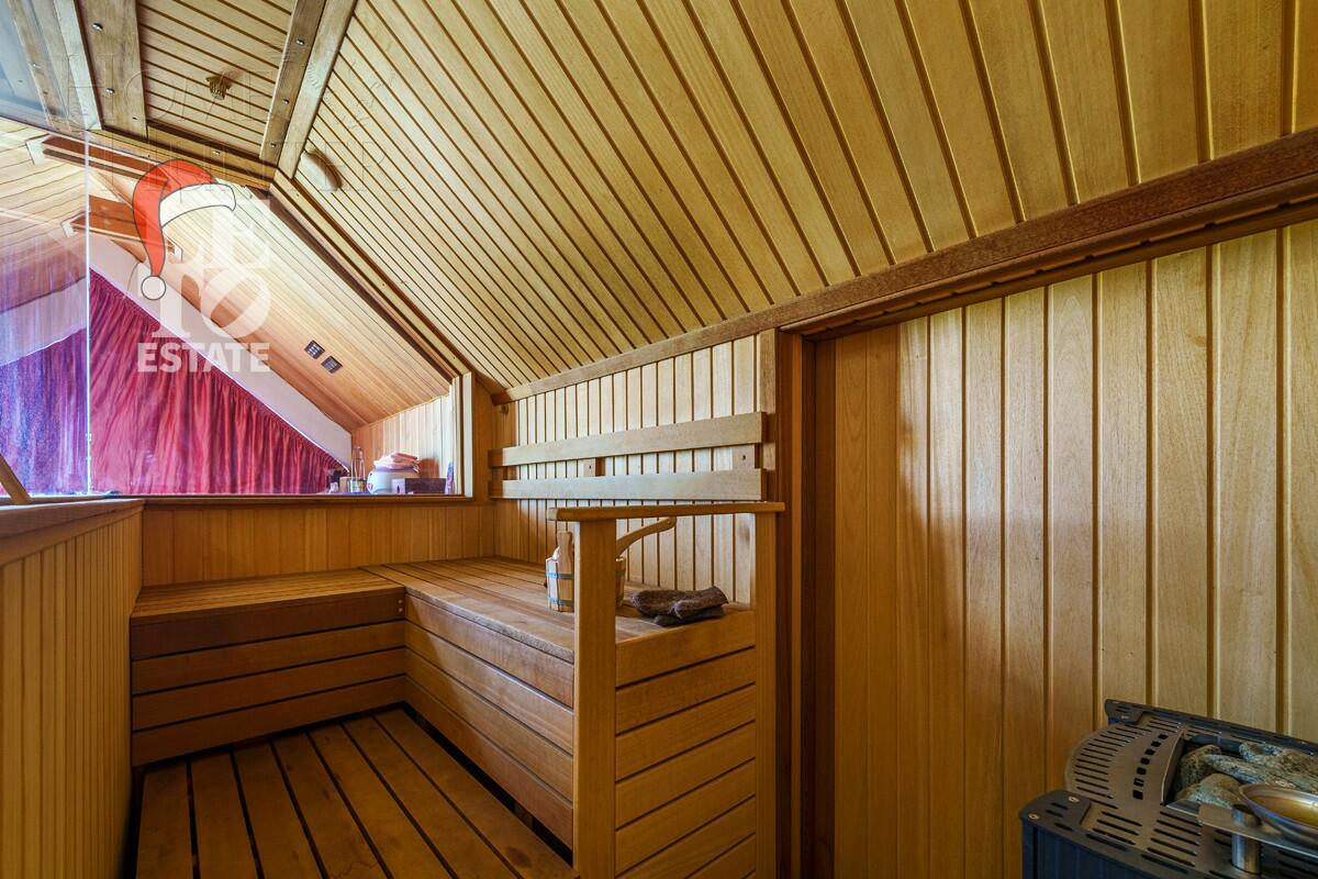 3-этажный коттедж 500 м² с отделкой