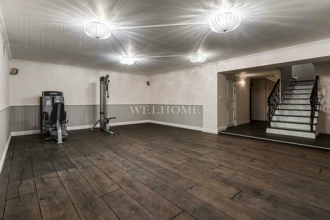 КОТТЕДЖ 770 м² без отделки