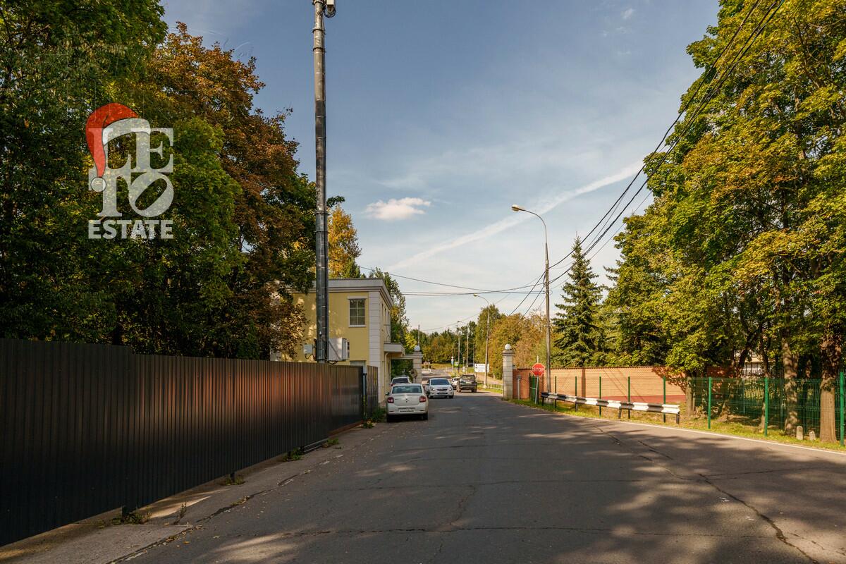 4-КОМН. КВАРТИРА С ОТДЕЛКОЙ 197.3 М² НА 4 ЭТАЖЕ