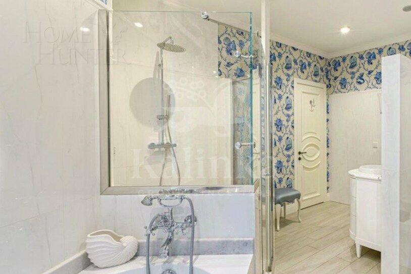 2-этажный коттедж 688 м² с отделкой