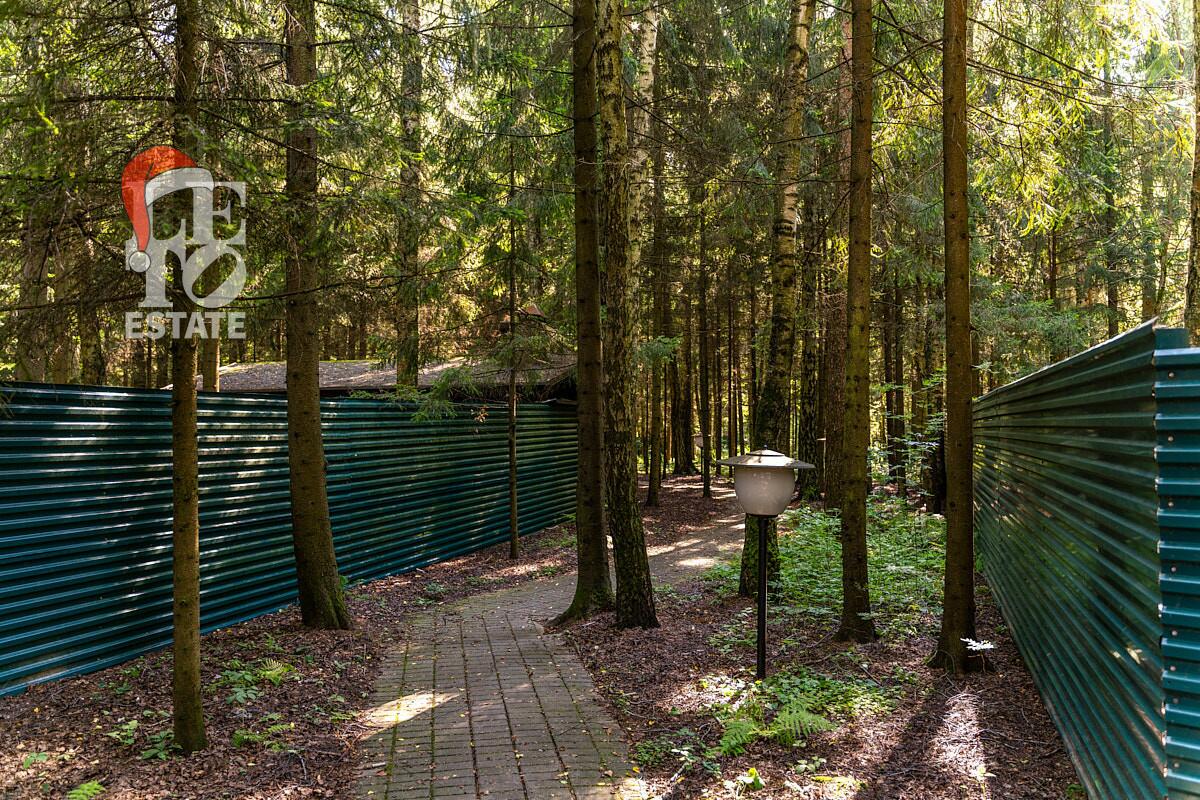 2-этажный коттедж 700 м² с отделкой