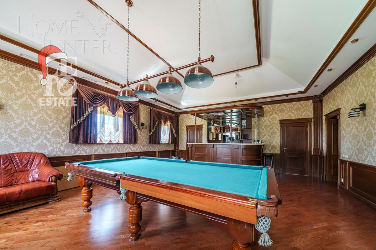 2-этажный коттедж 1 000 м² с отделкой