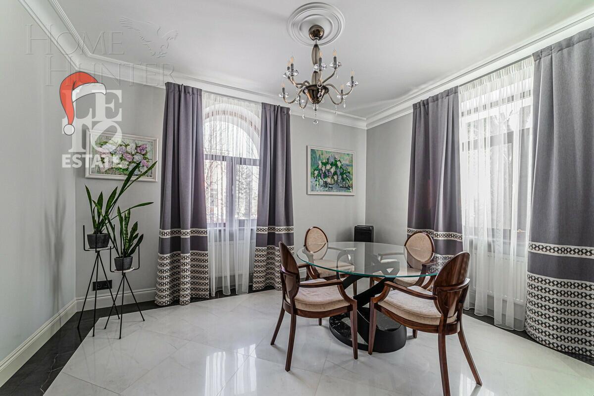 2-этажный коттедж 637 м² с отделкой