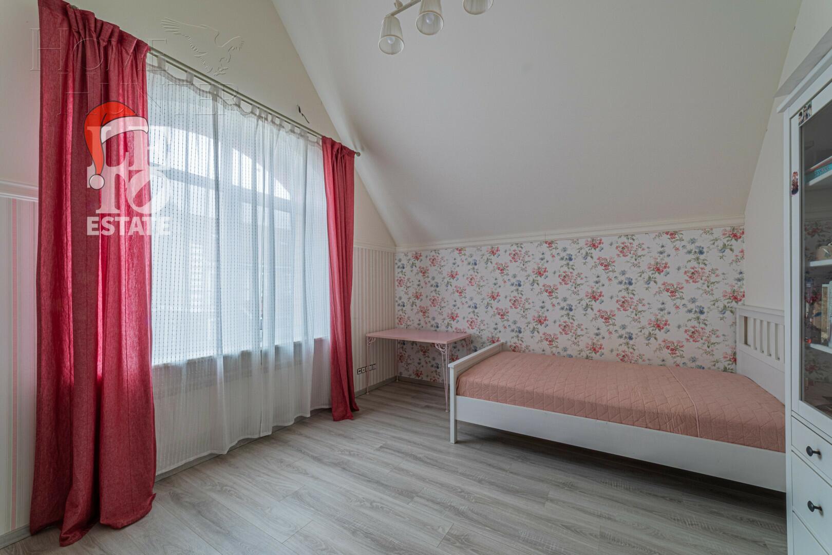 2-этажный коттедж 260 м² с отделкой