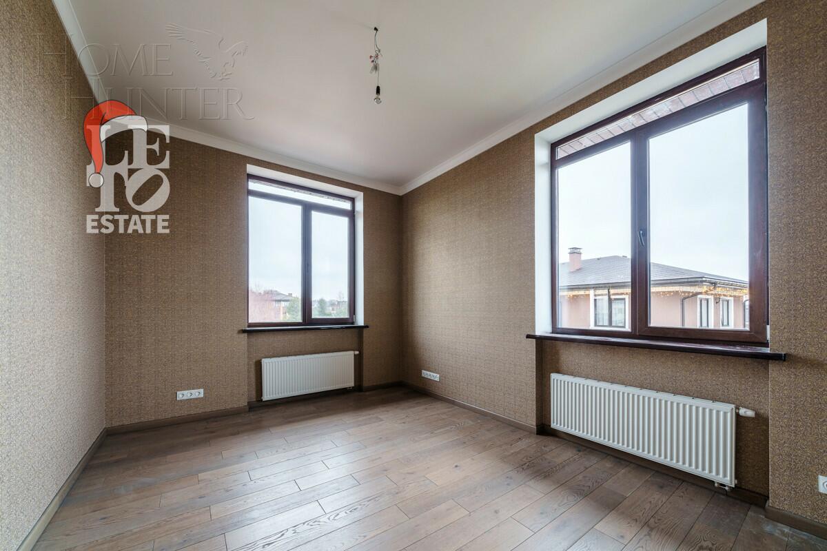 2-этажный коттедж 400 м² с отделкой