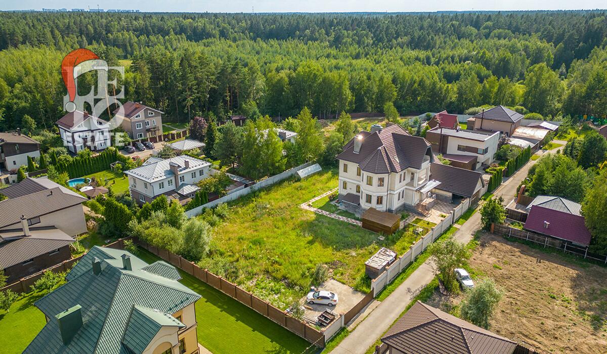 2-этажный коттедж 1 028 м² с отделкой