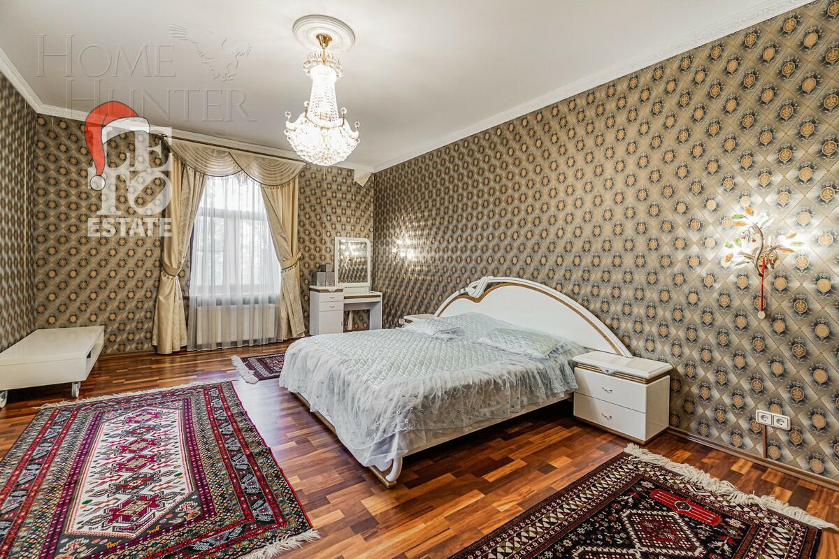 2-этажный коттедж 699.6 м² с отделкой