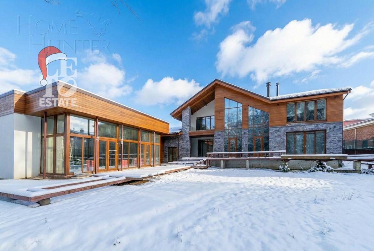 2-этажный коттедж 1 150 м² без отделки