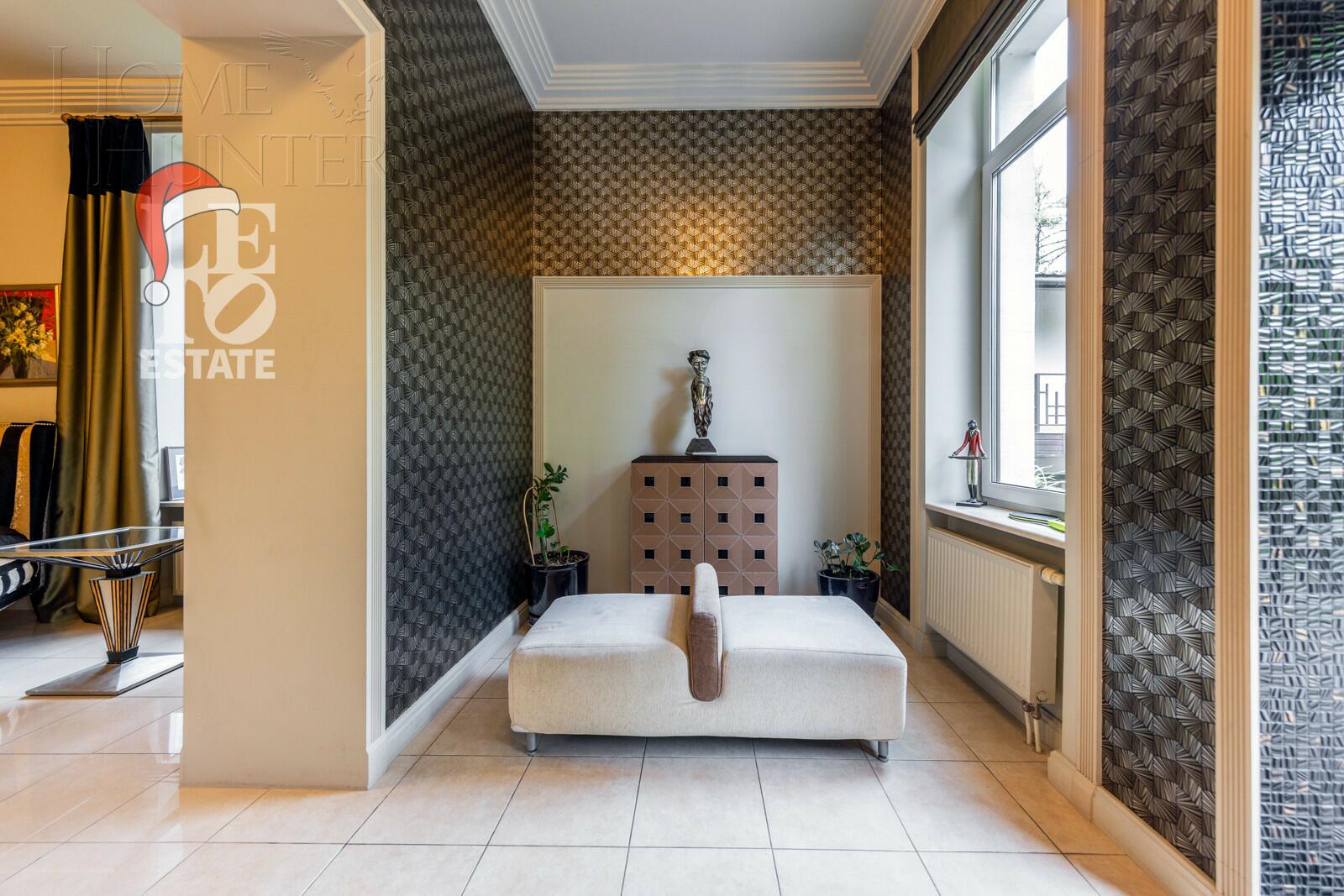 2-этажный коттедж 600 м² с отделкой