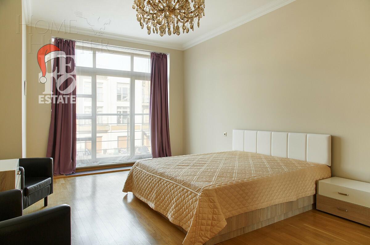 3-этажный таунхаус 264.6 м² с отделкой