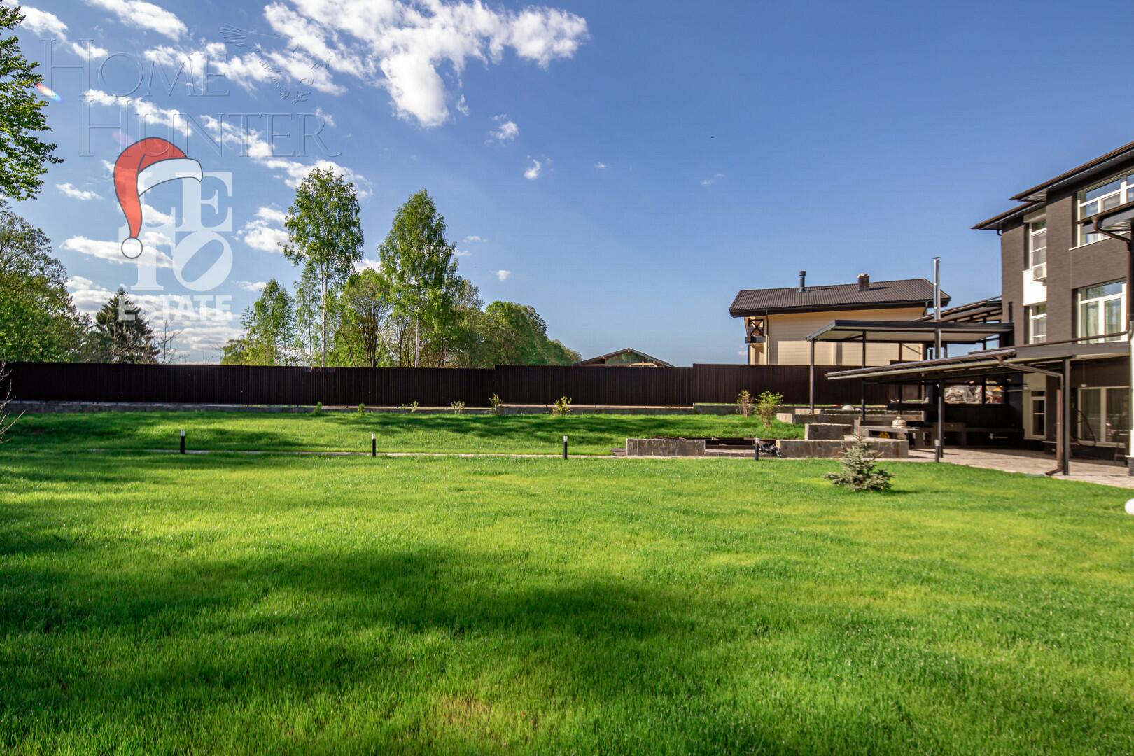 3-этажный коттедж 422 м² с отделкой