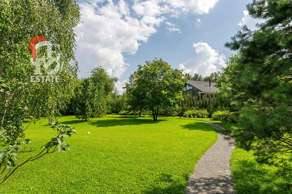 2-этажный коттедж 354 м² с отделкой