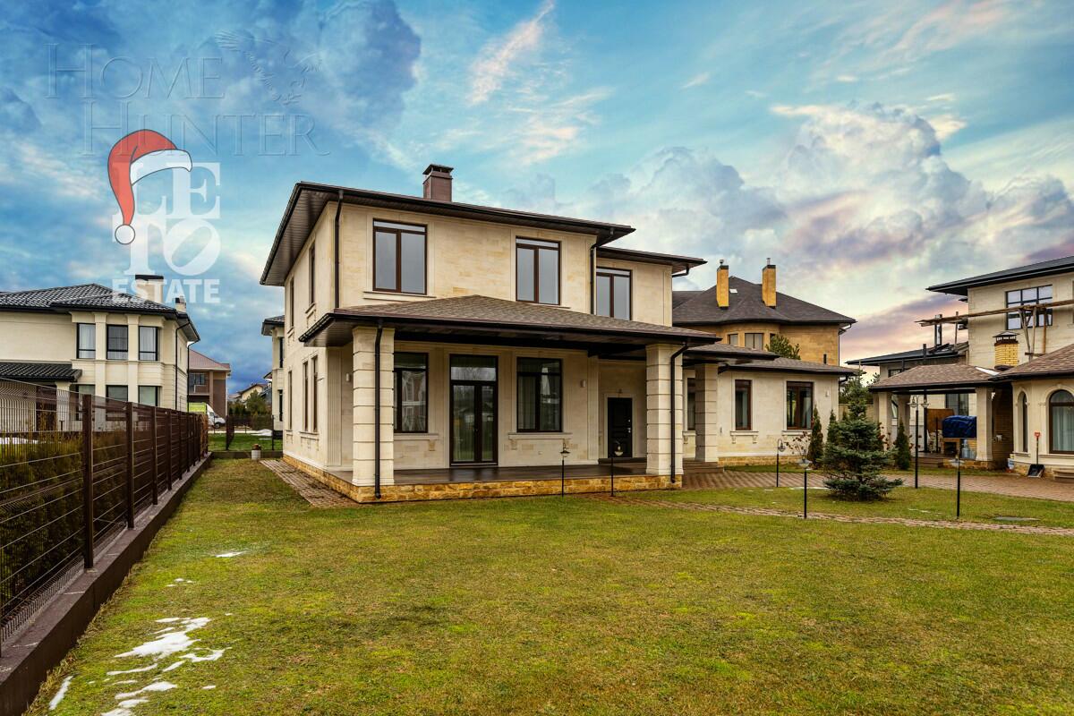 2-этажный коттедж 400 м² с отделкой