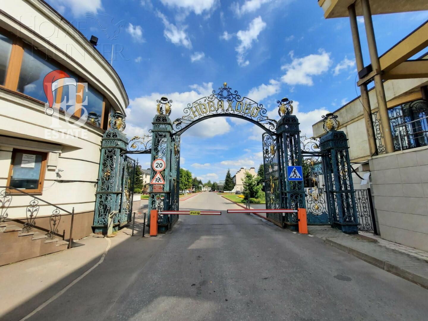 3-этажный коттедж 750 м² с отделкой