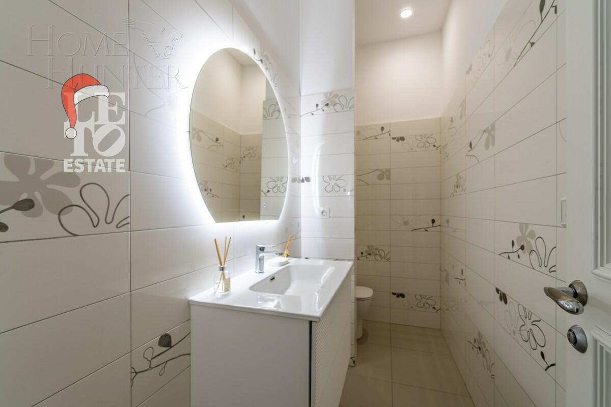 2-этажный коттедж 370 м² с отделкой