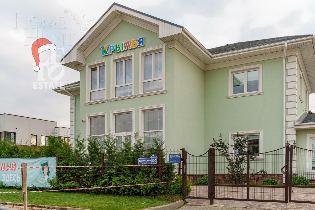 2-этажный коттедж 400 м² с отделкой