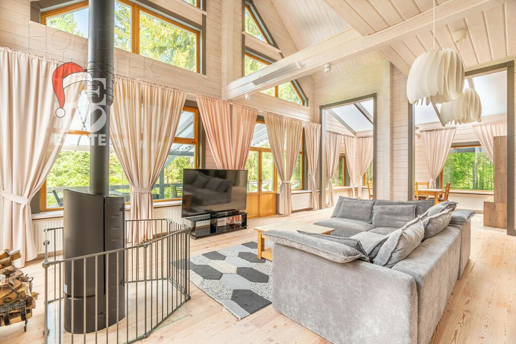 2-этажный коттедж 400 м² с отделкой