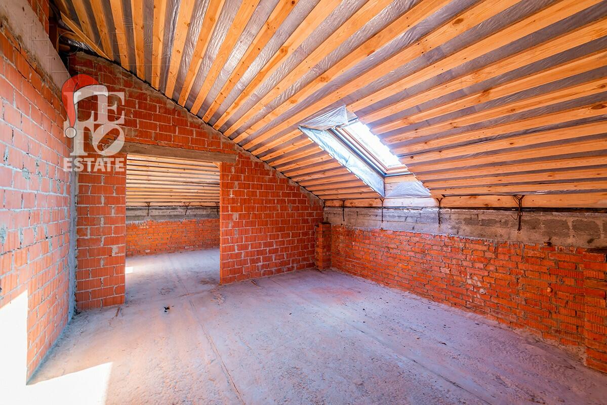 2-этажный коттедж 1 050 м² без отделки