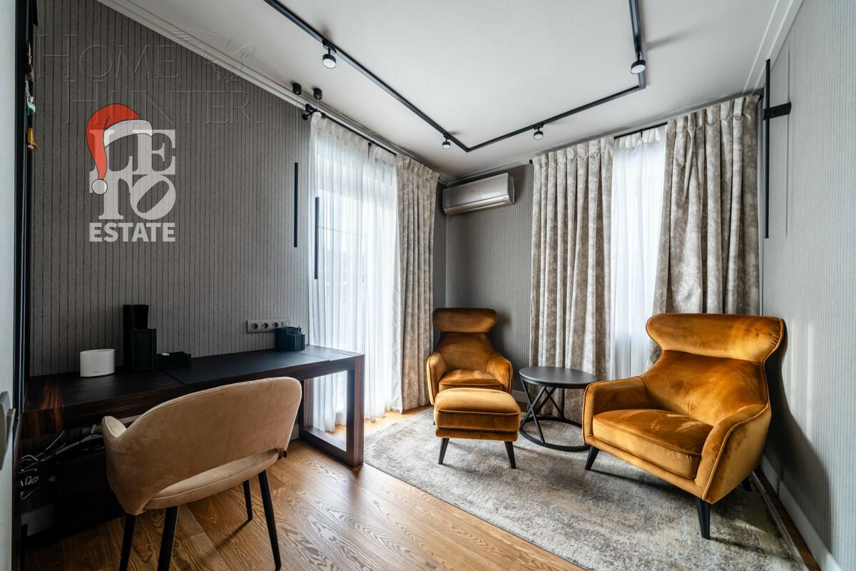 3-этажный коттедж 210 м² с отделкой