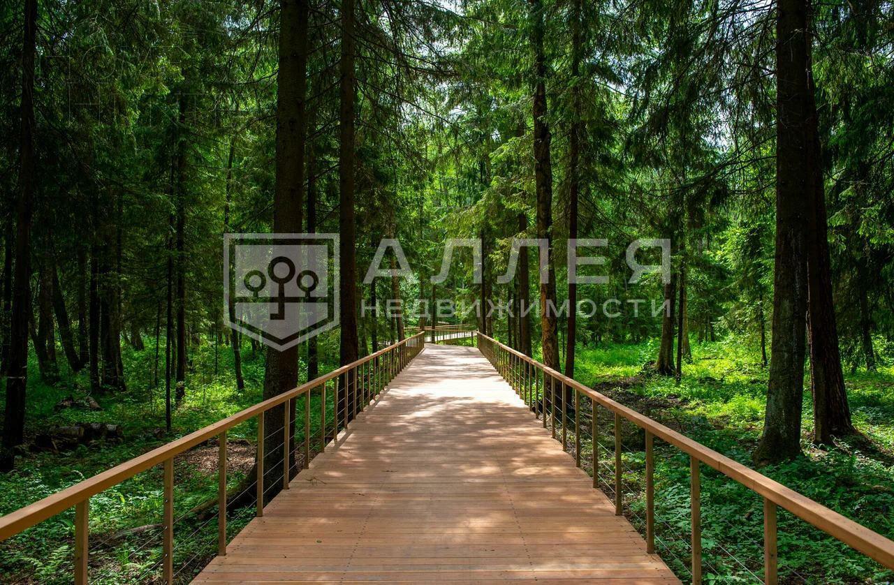 2-этажный коттедж 400 м² с отделкой