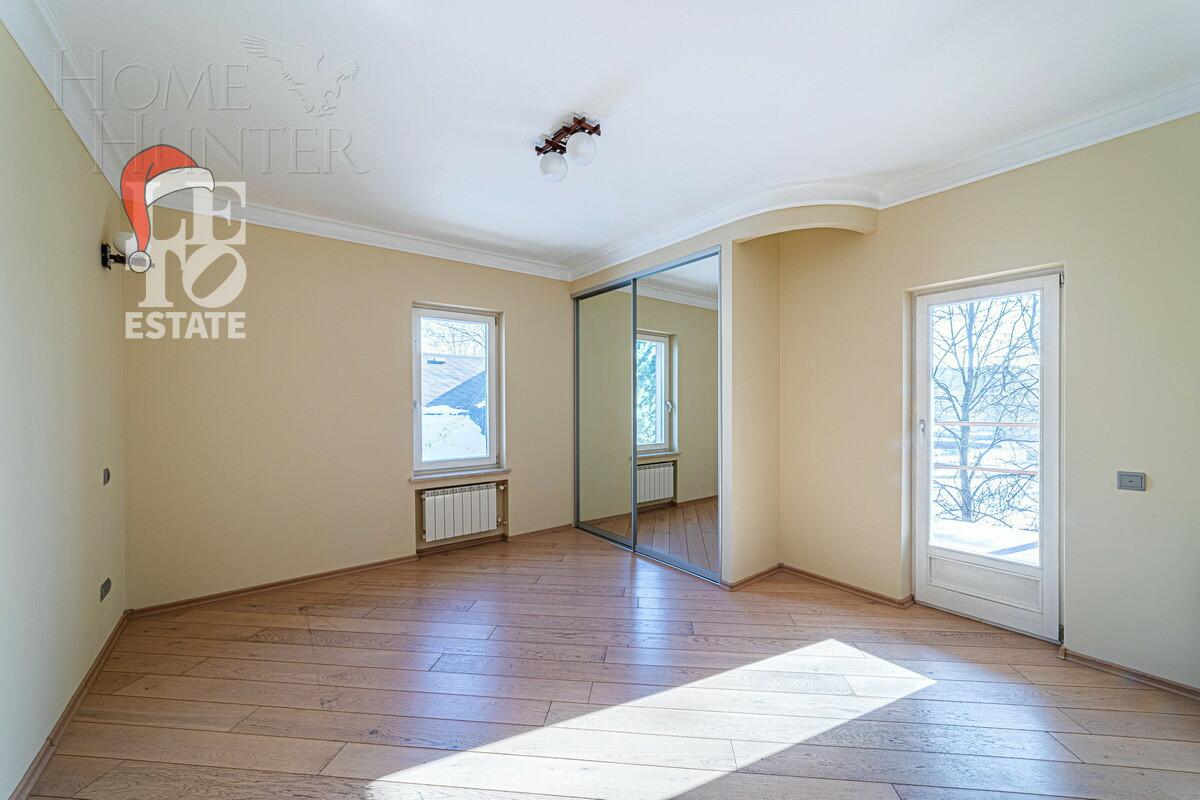 2-этажный коттедж 600 м² с отделкой