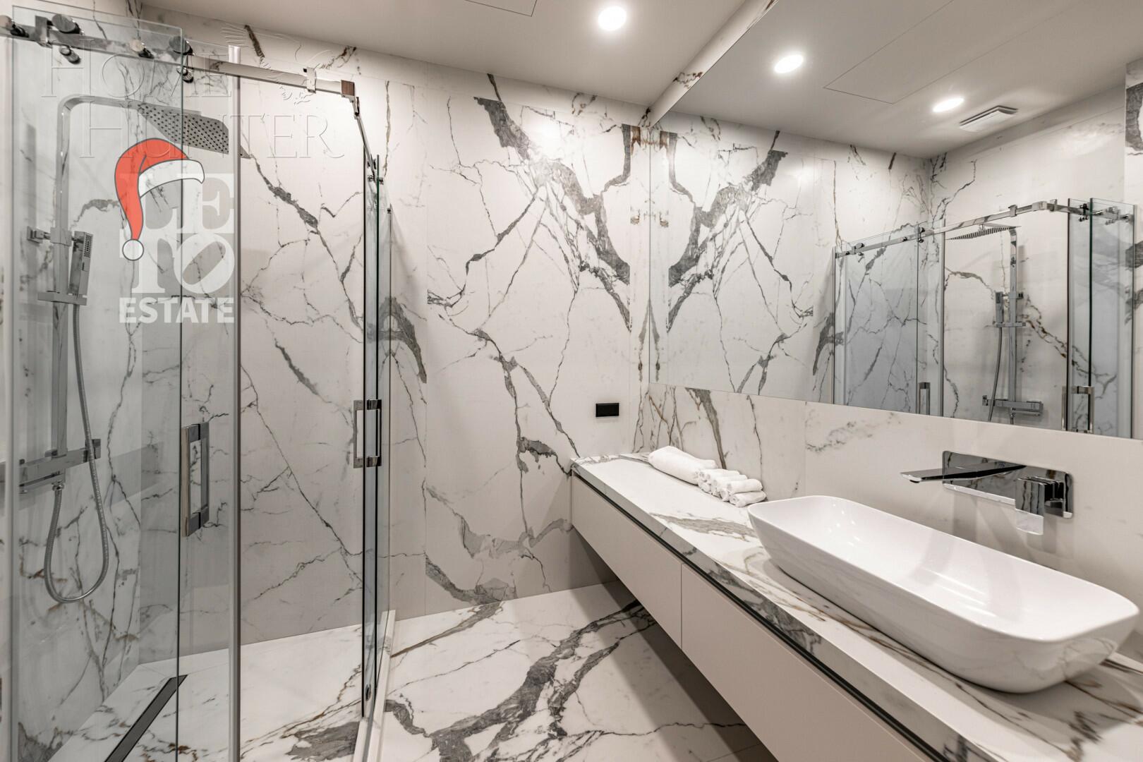 2-этажный коттедж 470 м² с отделкой