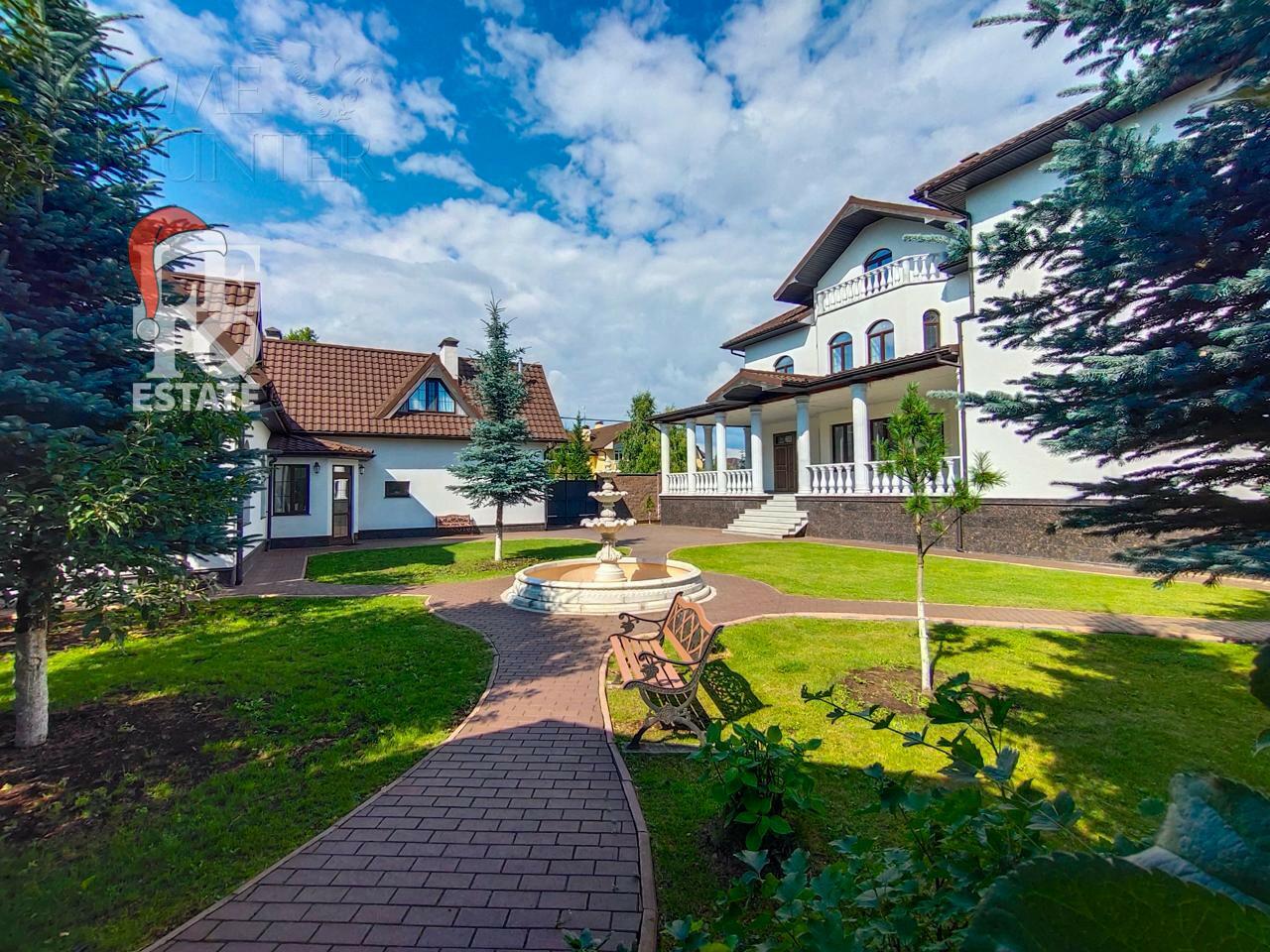 2-этажный коттедж 1 350 м² без отделки