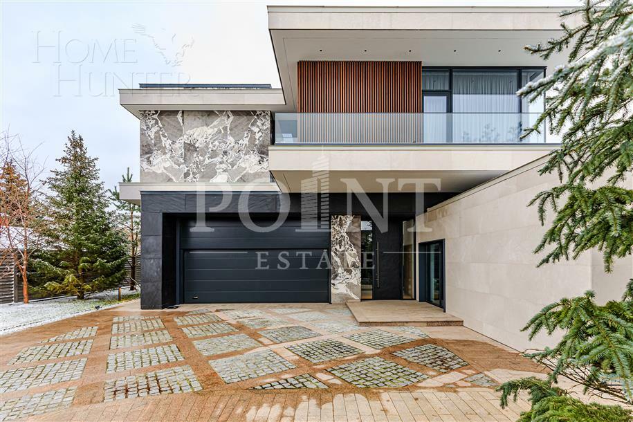 2-этажный коттедж 663 м² с отделкой