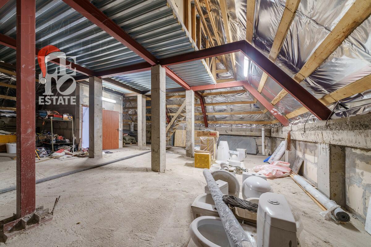 2-этажный коттедж 300.2 м² без отделки