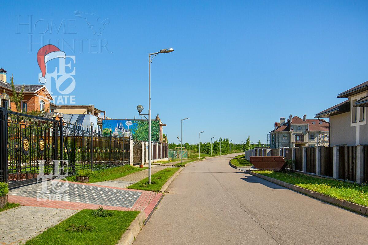 2-этажный коттедж 539.3 м² без отделки