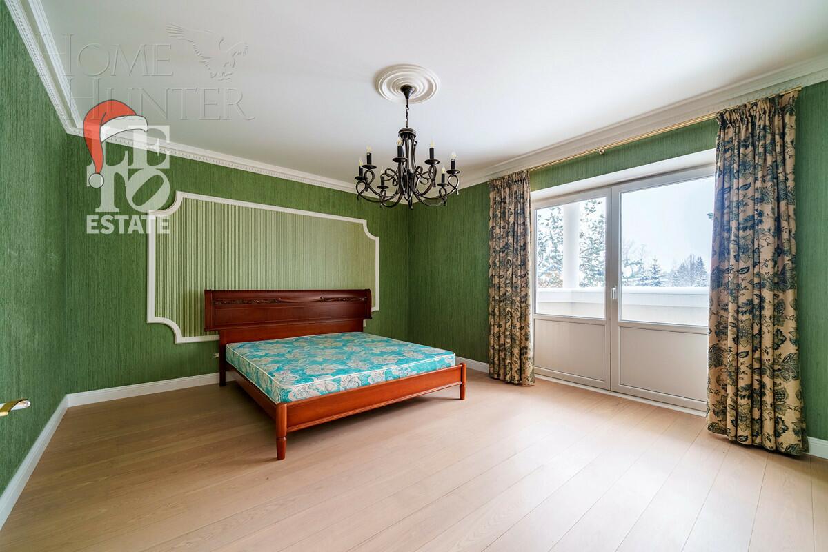 3-этажный коттедж 600 м² с отделкой