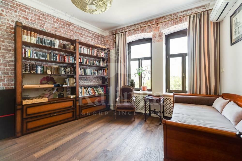 4-КОМН. КВАРТИРА С ОТДЕЛКОЙ 166 М² НА 4 ЭТАЖЕ