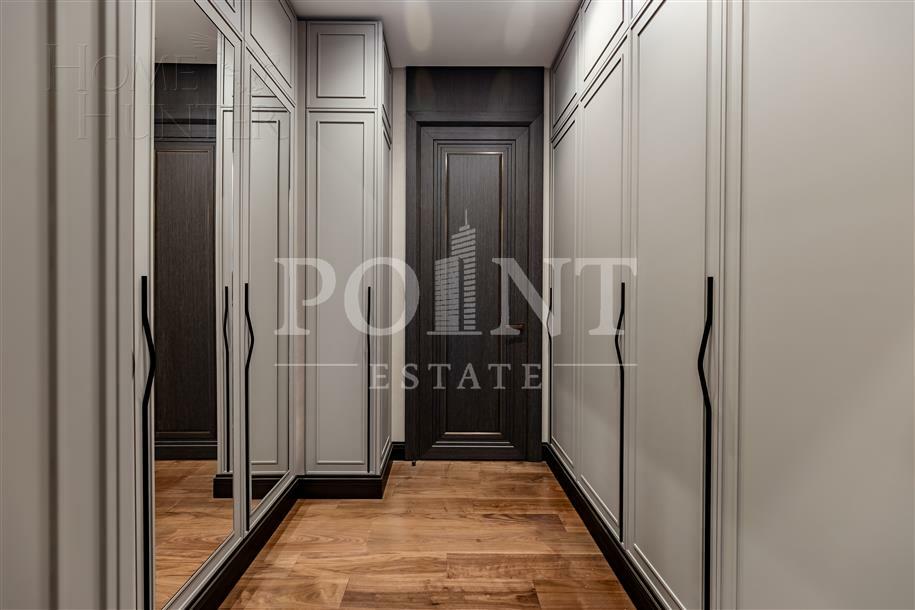 2-этажный коттедж 1 000 м² с отделкой