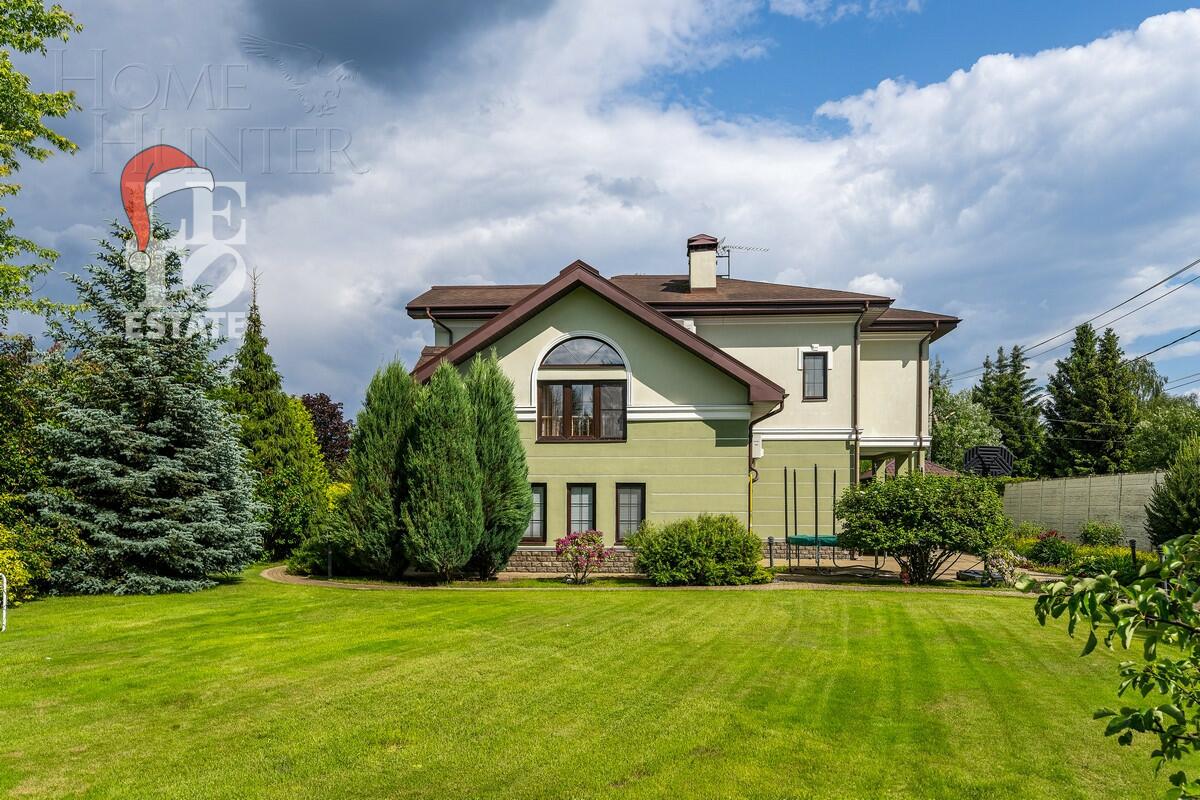 2-этажный коттедж 286.6 м² с отделкой