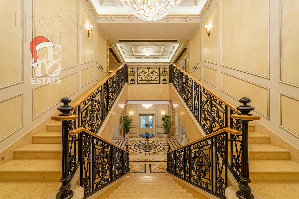 2-этажный коттедж 1 500 м² с отделкой