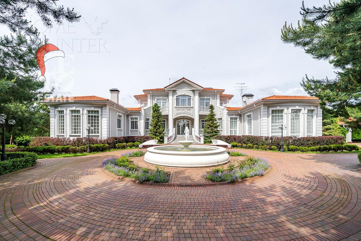 2-этажный коттедж 1 500 м² с отделкой